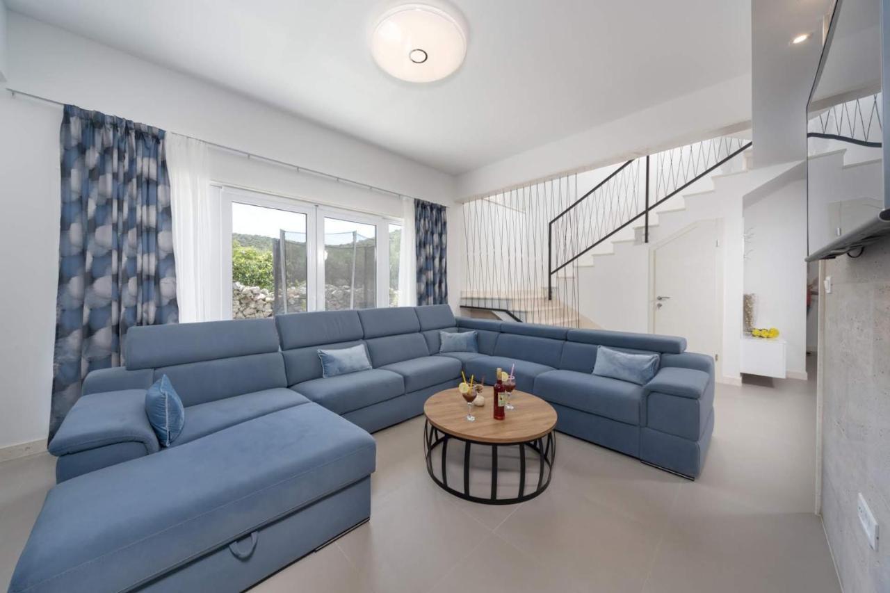 Villa Hileja Marina Eksteriør billede