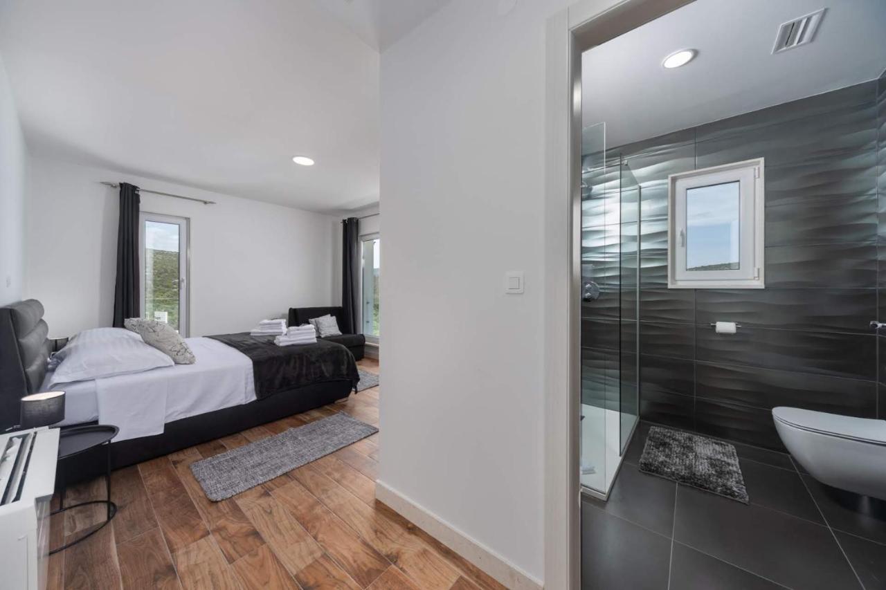 Villa Hileja Marina Eksteriør billede