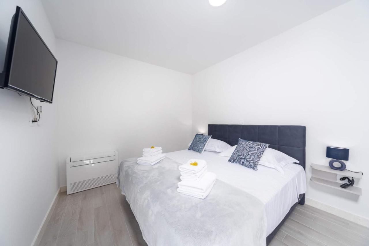 Villa Hileja Marina Eksteriør billede